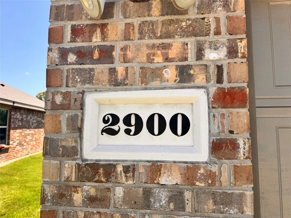2900 Buttonbush Drive Royse City, TX 75189