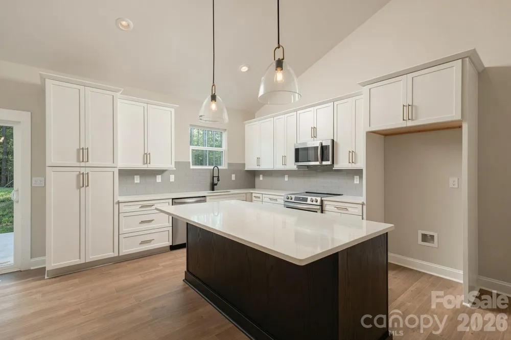 2287 Lee Lawing Road Lincolnton, NC 28092