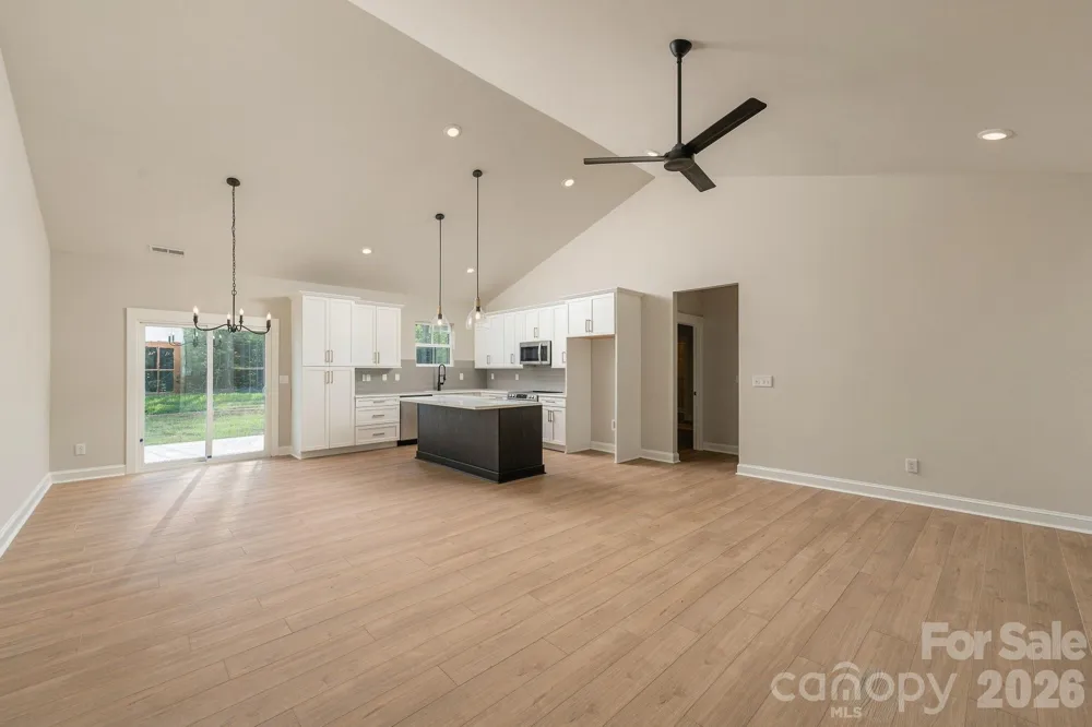 2287 Lee Lawing Road Lincolnton, NC 28092