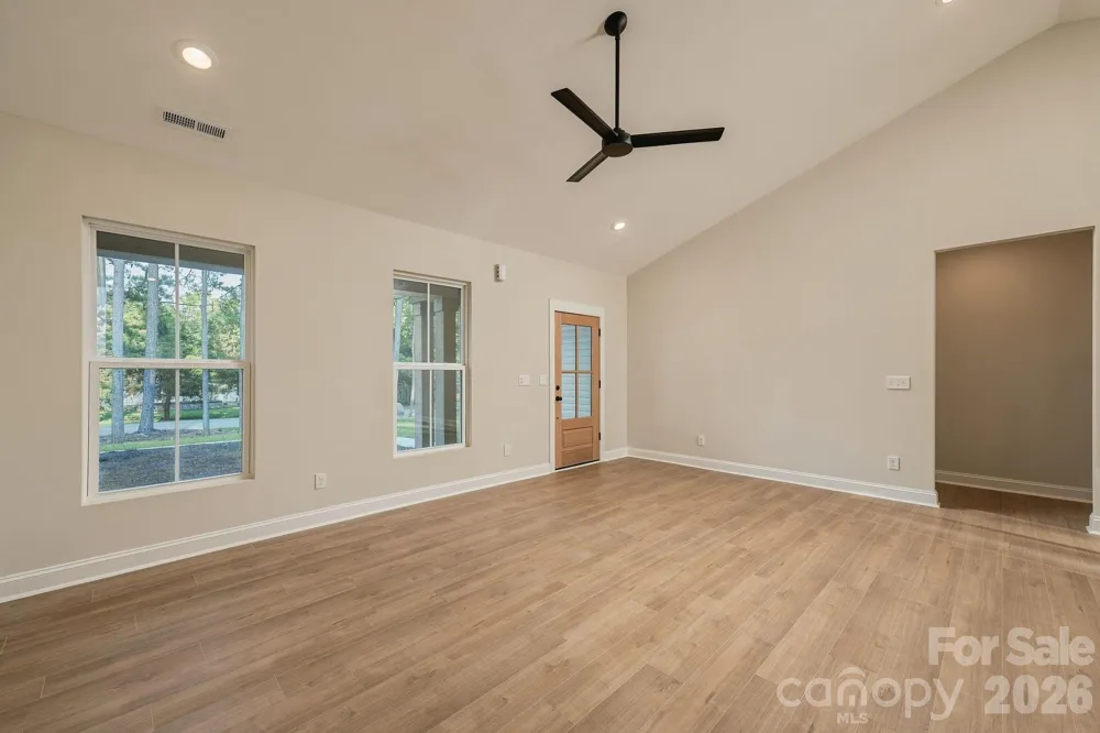 2287 Lee Lawing Road Lincolnton, NC 28092