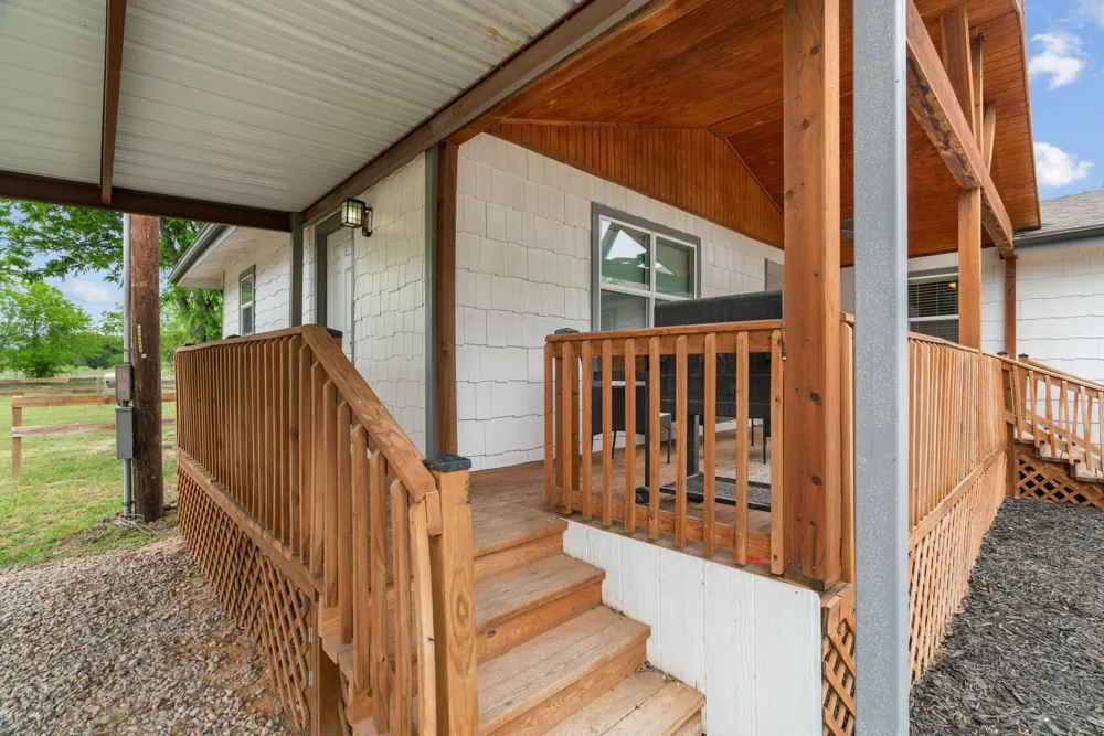 360 County Road 4358 Decatur, TX 76234
