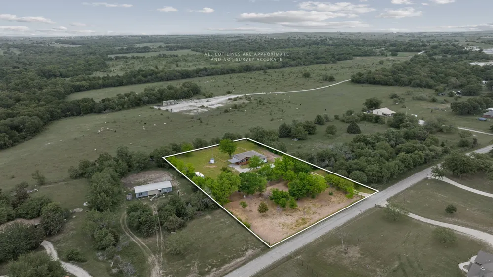 360 County Road 4358 Decatur, TX 76234