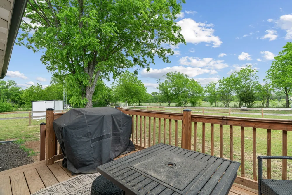 360 County Road 4358 Decatur, TX 76234