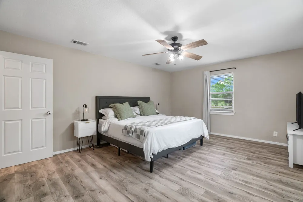 360 County Road 4358 Decatur, TX 76234