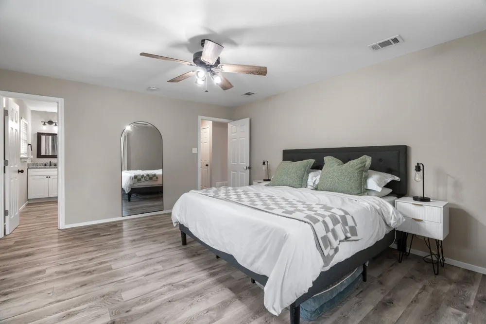 360 County Road 4358 Decatur, TX 76234