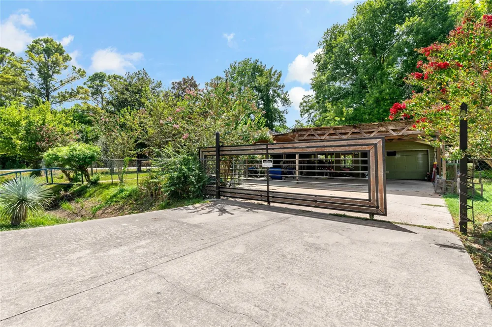 16507 Green Manor Drive Humble, TX 77396
