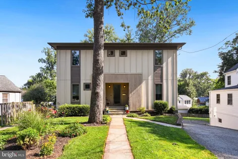 5321 GLENWOOD ROAD