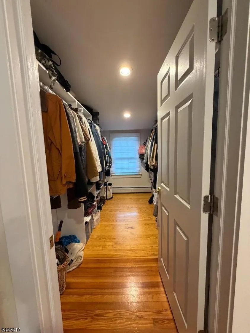 837 Circle Franklin Lakes, NJ 07417