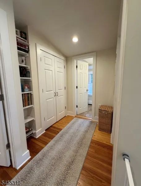 837 Circle Franklin Lakes, NJ 07417
