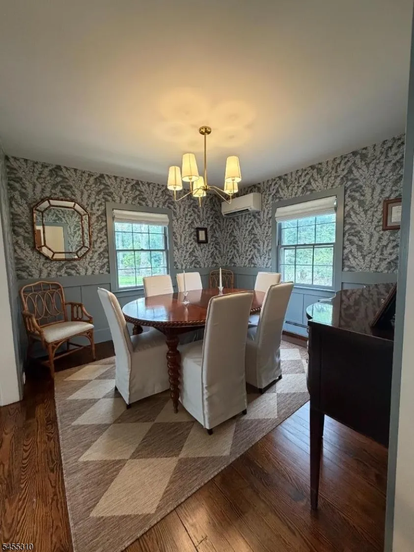 837 Circle Franklin Lakes, NJ 07417