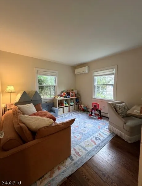 837 Circle Franklin Lakes, NJ 07417