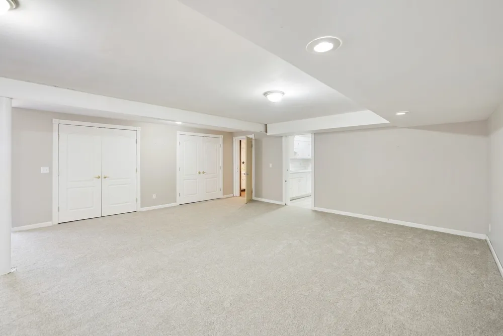 676 Ferguson Hill Rd Lafayette, TN 37083