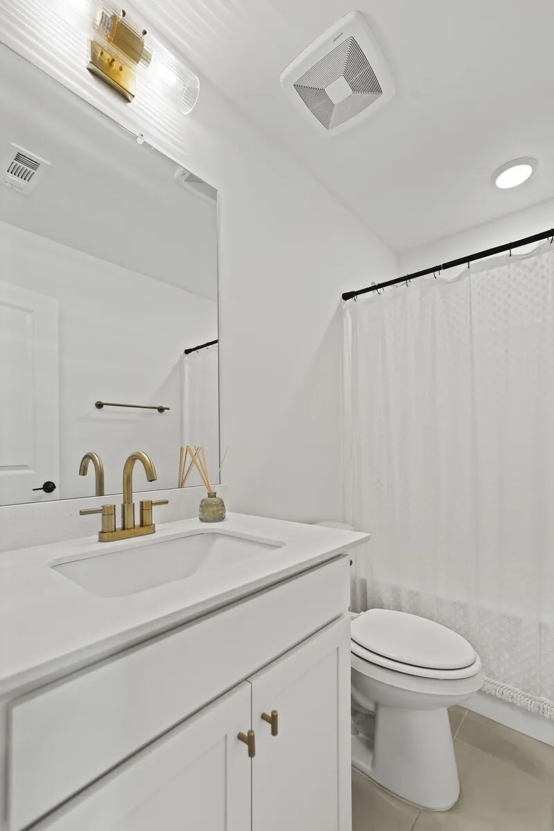 213 Oasis Dr La Vergne, TN 37086