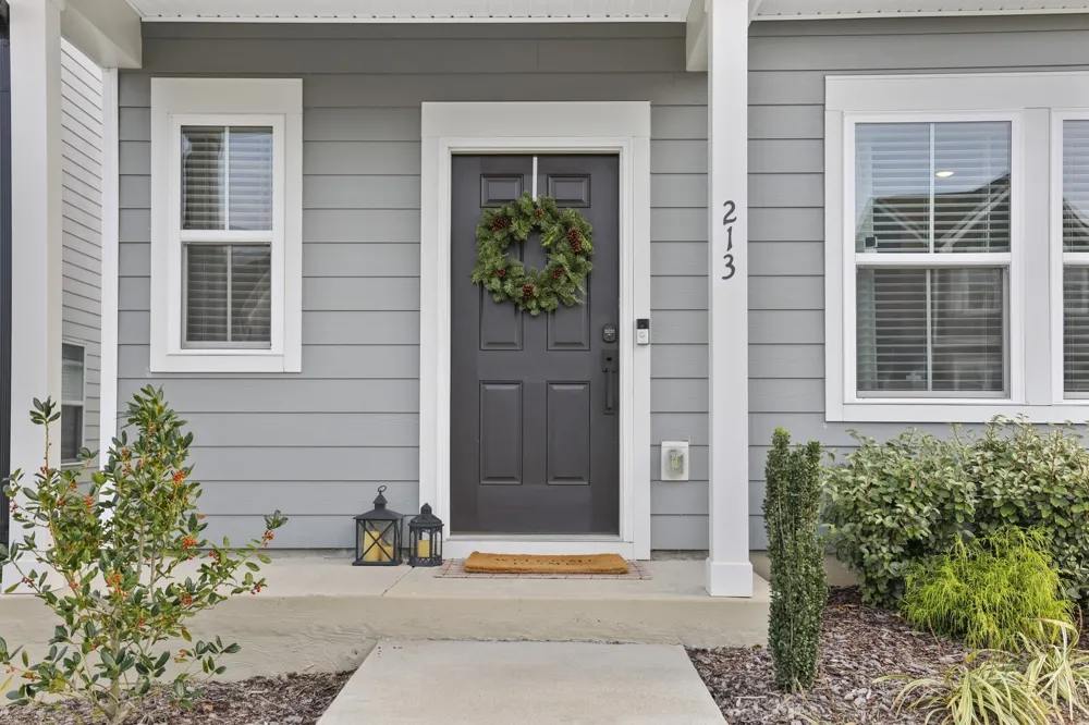 213 Oasis Dr La Vergne, TN 37086