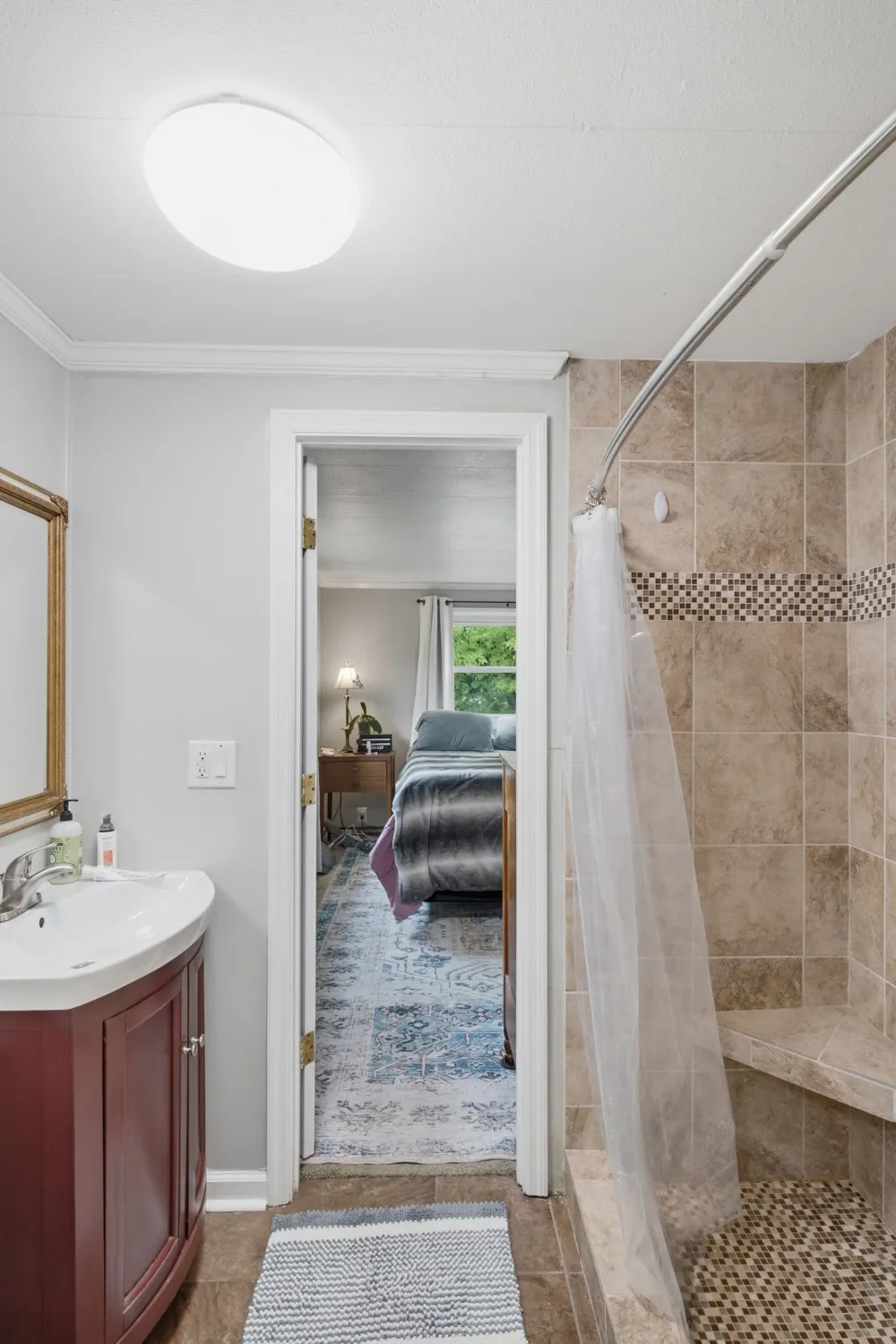 76 W Caldwell St Mount Juliet, TN 37122
