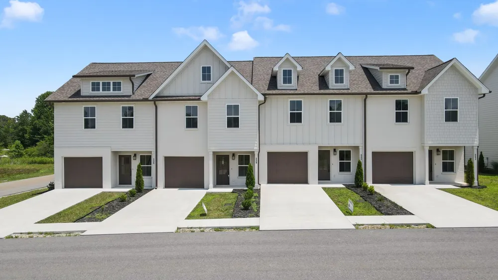 336 Legends Cir Baxter, TN 38544