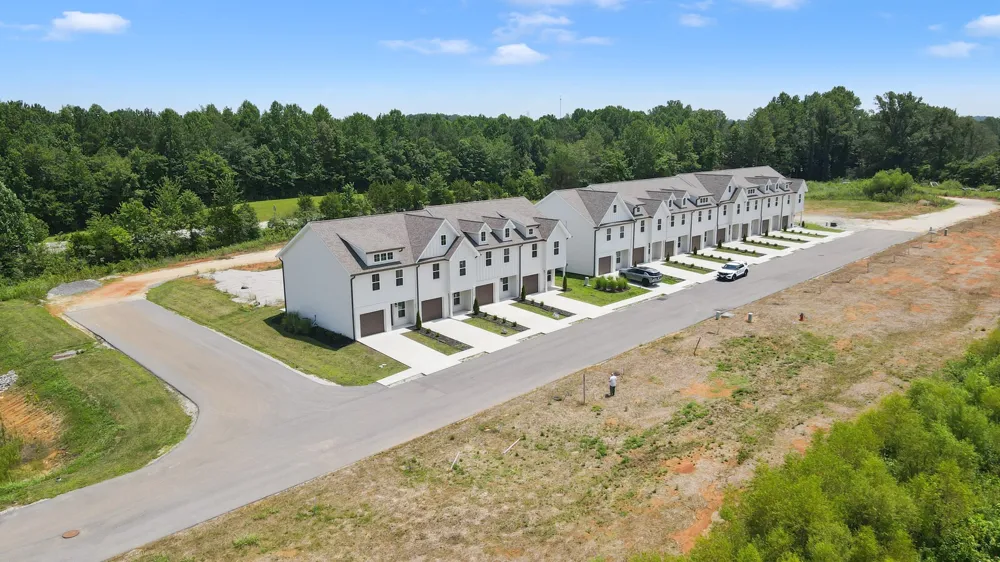 336 Legends Cir Baxter, TN 38544