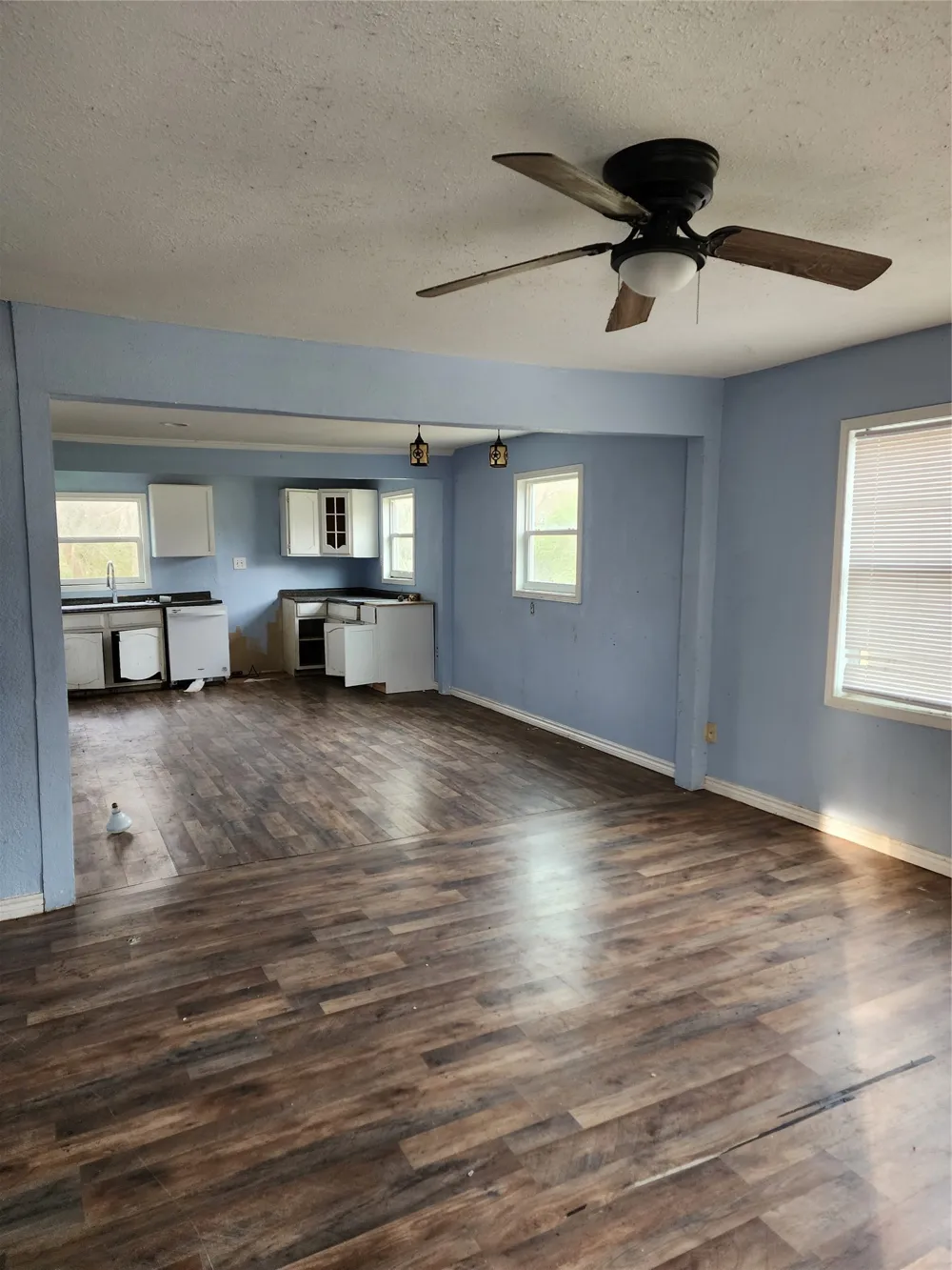 121 Dardenwood Way Payne Springs, TX 75156
