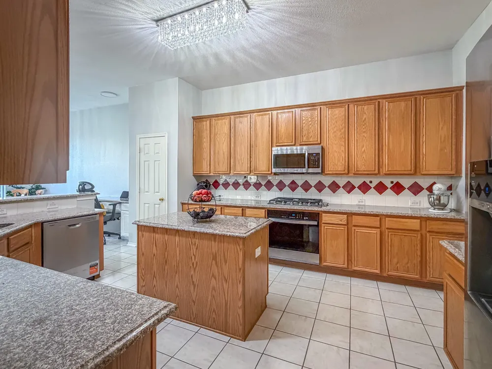 812 Kilbridge Lane Coppell, TX 75019