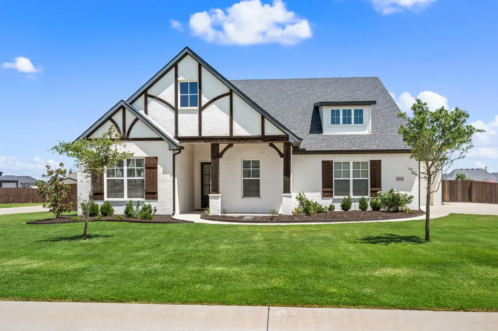 8908 Lazy Oak Drive Justin, TX 76247