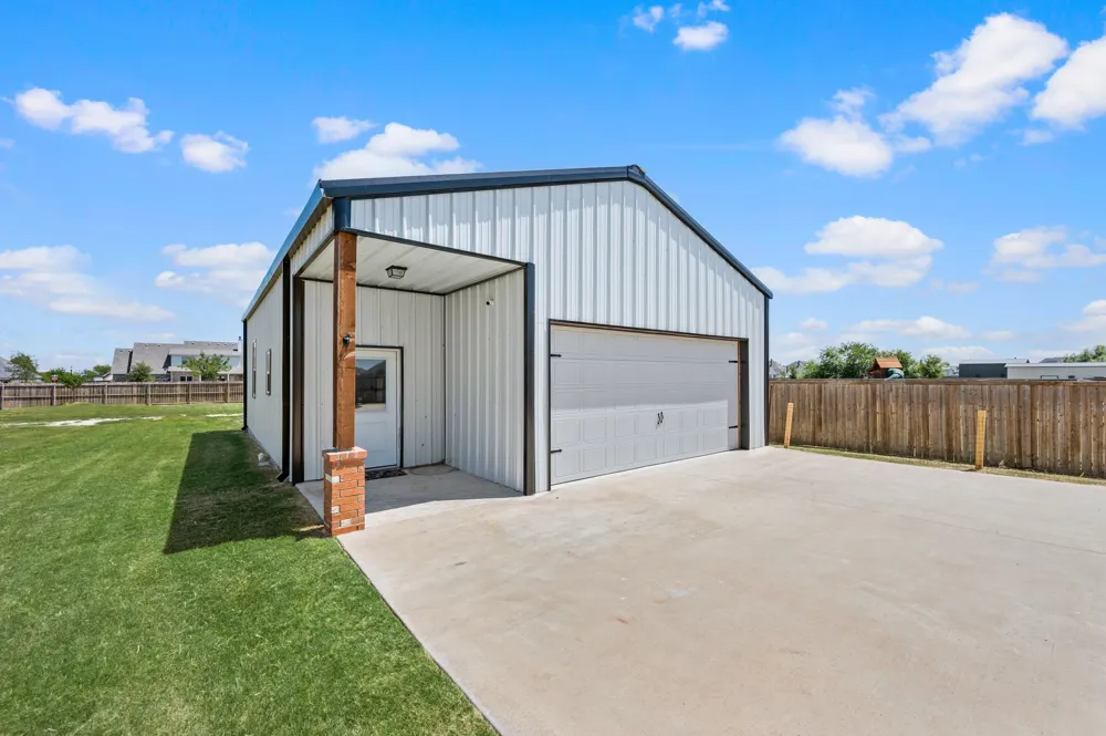 8908 Lazy Oak Drive Justin, TX 76247