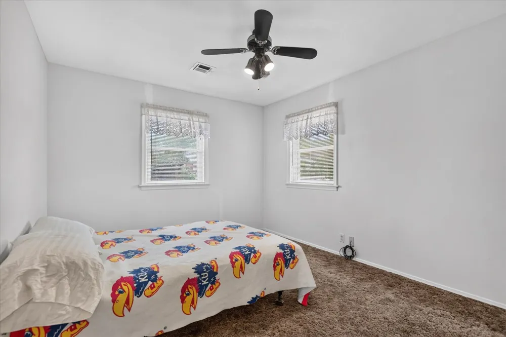 229 NE Myers Avenue Bartlesville, OK 74006