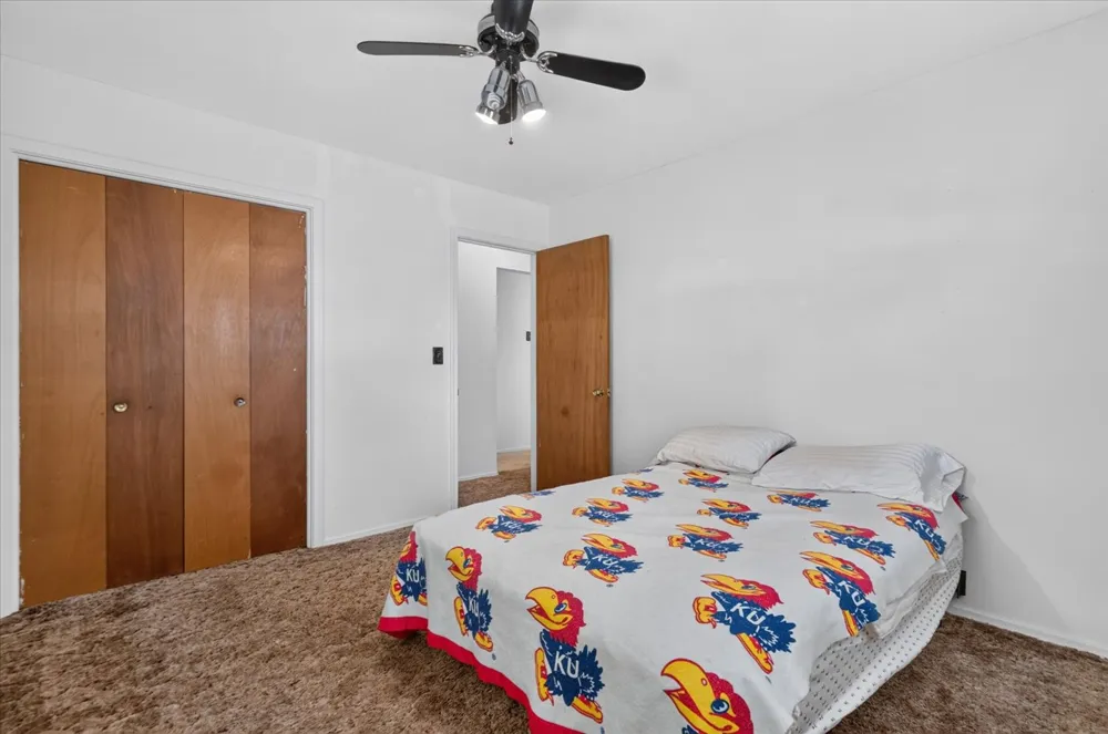 229 NE Myers Avenue Bartlesville, OK 74006