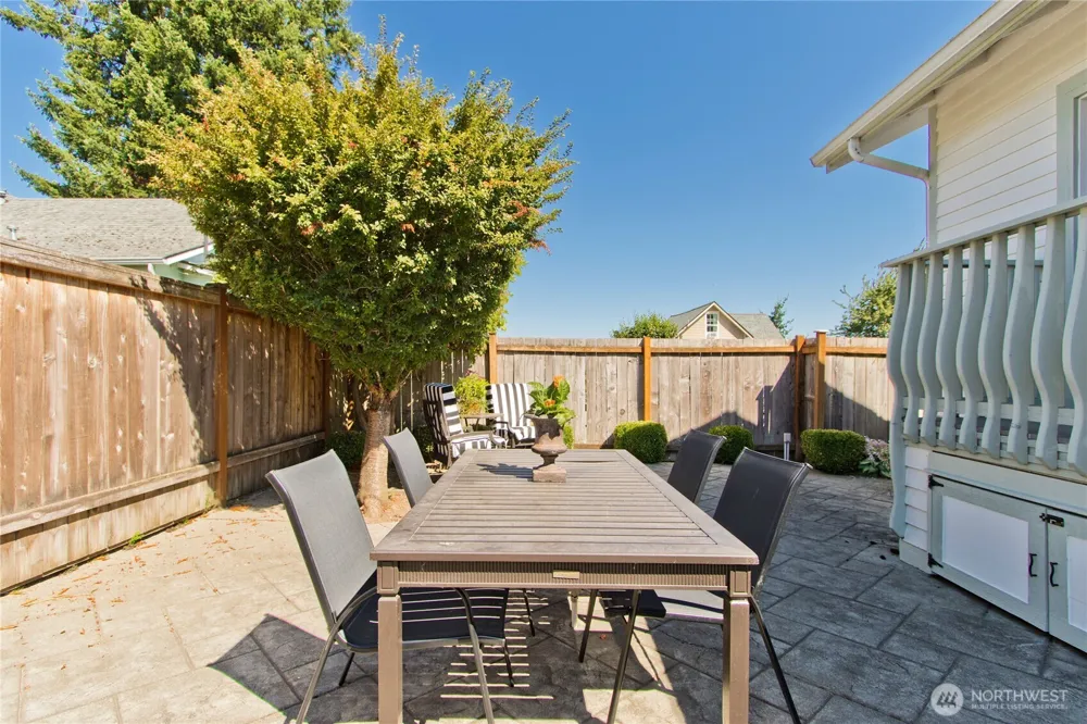 1565 Sorenson Avenue Enumclaw, WA 98022