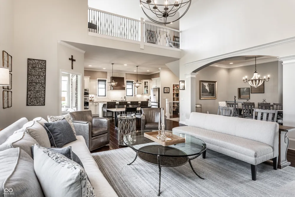 15752 Hawks Way Carmel, IN 46033
