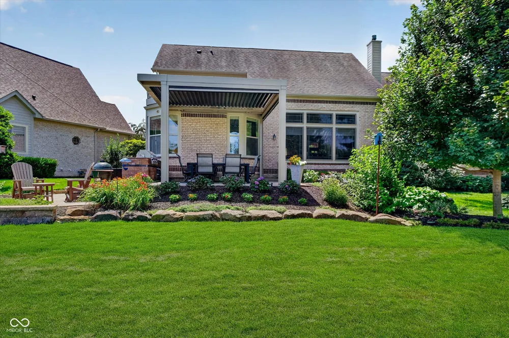 15752 Hawks Way Carmel, IN 46033