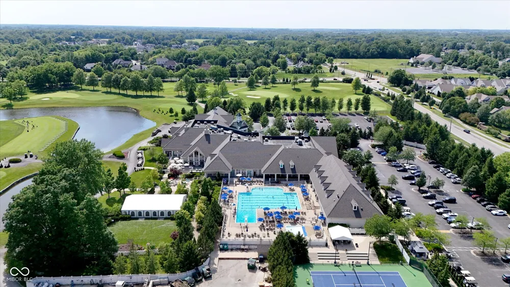 15752 Hawks Way Carmel, IN 46033