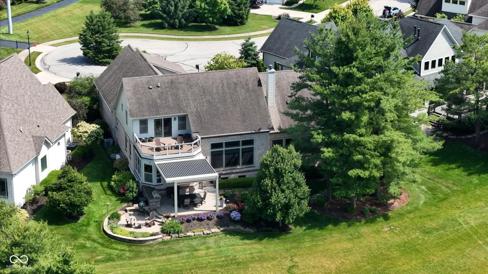 15752 Hawks Way Carmel, IN 46033