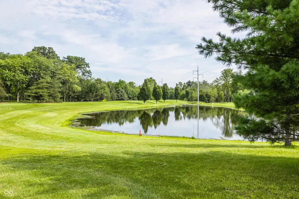 15752 Hawks Way Carmel, IN 46033