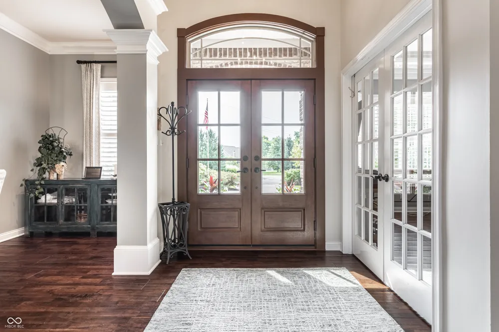 15752 Hawks Way Carmel, IN 46033