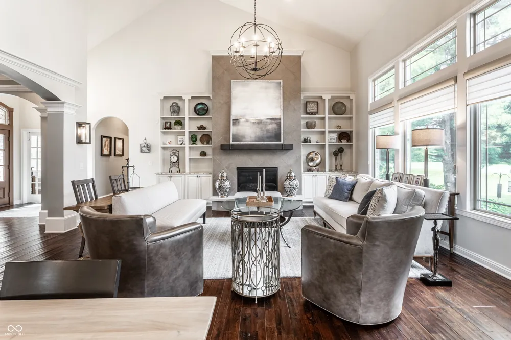15752 Hawks Way Carmel, IN 46033