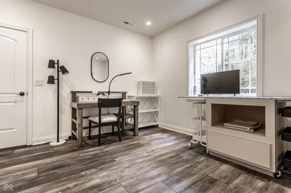 15752 Hawks Way Carmel, IN 46033