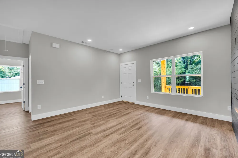 159 Wright CIR Athens, GA 30601