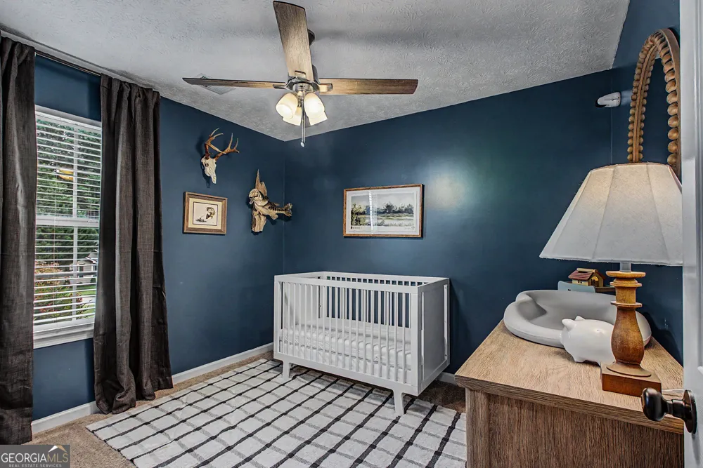 185 Creekside DR Grantville, GA 30220