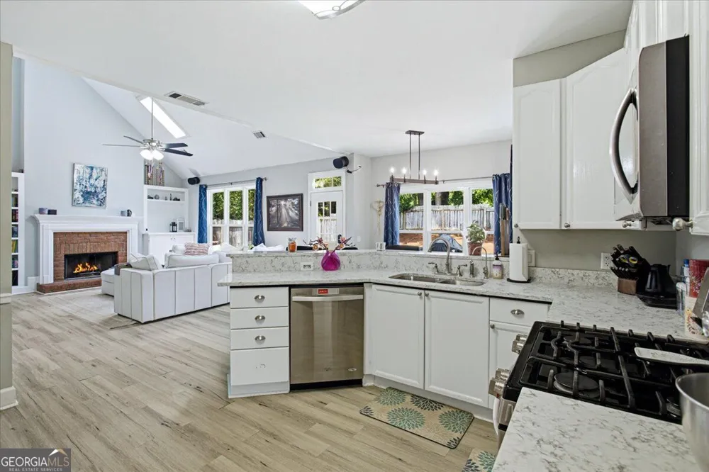 11160 Brookhollow TRL Johns Creek, GA 30022