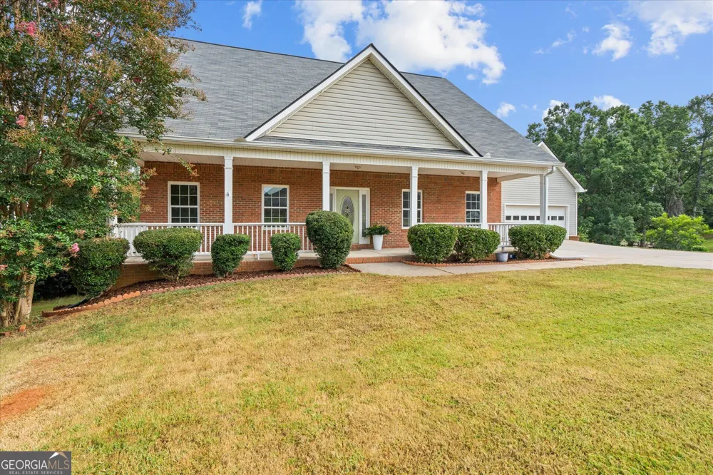 120 Camilla DR Carrollton, GA 30116
