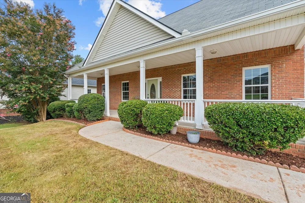 120 Camilla DR Carrollton, GA 30116