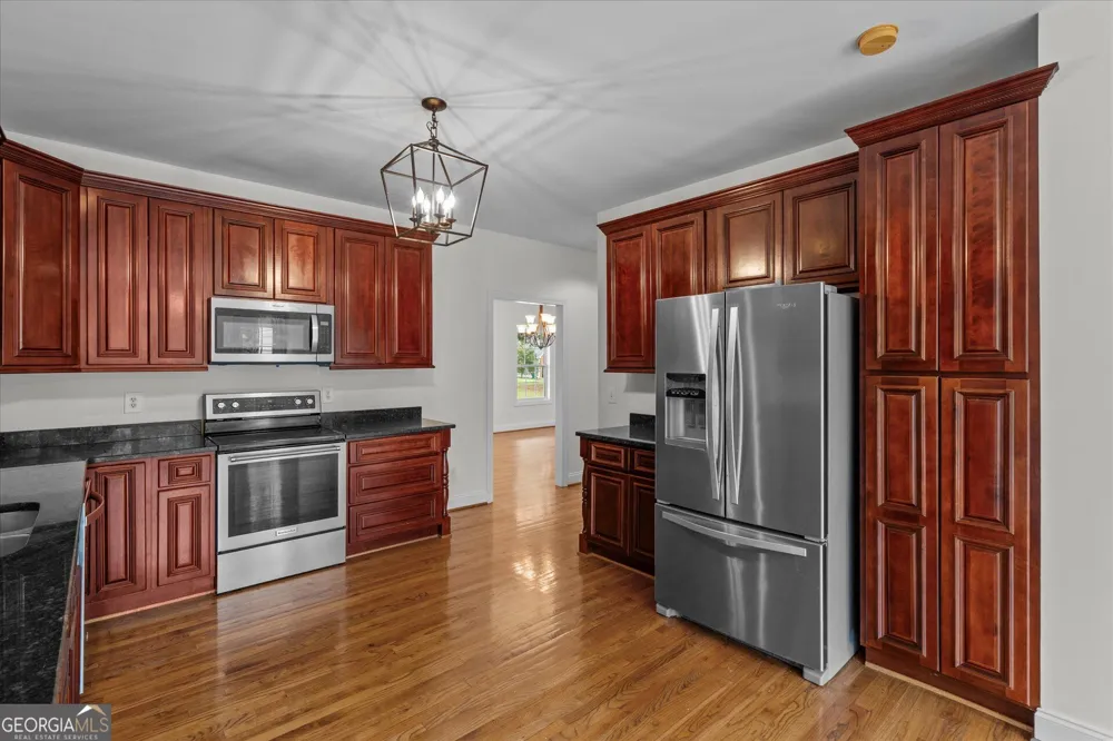 120 Camilla DR Carrollton, GA 30116
