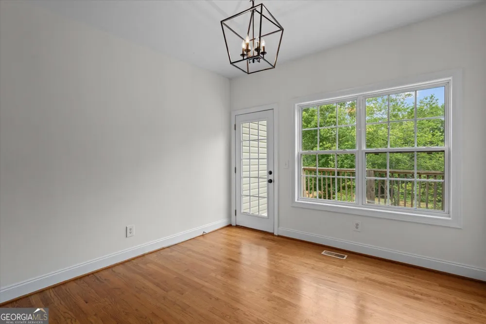120 Camilla DR Carrollton, GA 30116