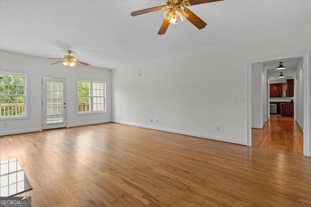120 Camilla DR Carrollton, GA 30116
