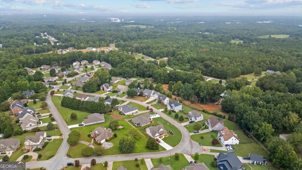120 Camilla DR Carrollton, GA 30116