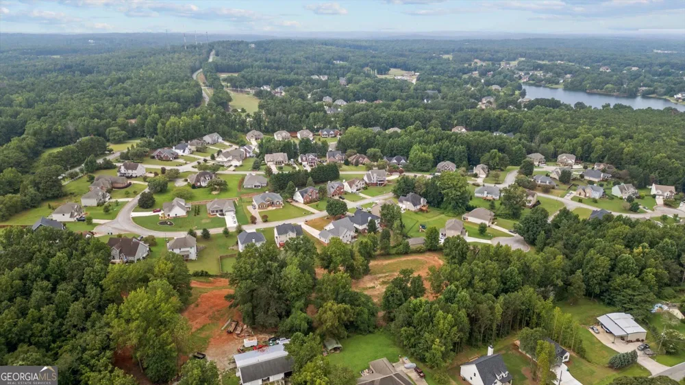 120 Camilla DR Carrollton, GA 30116