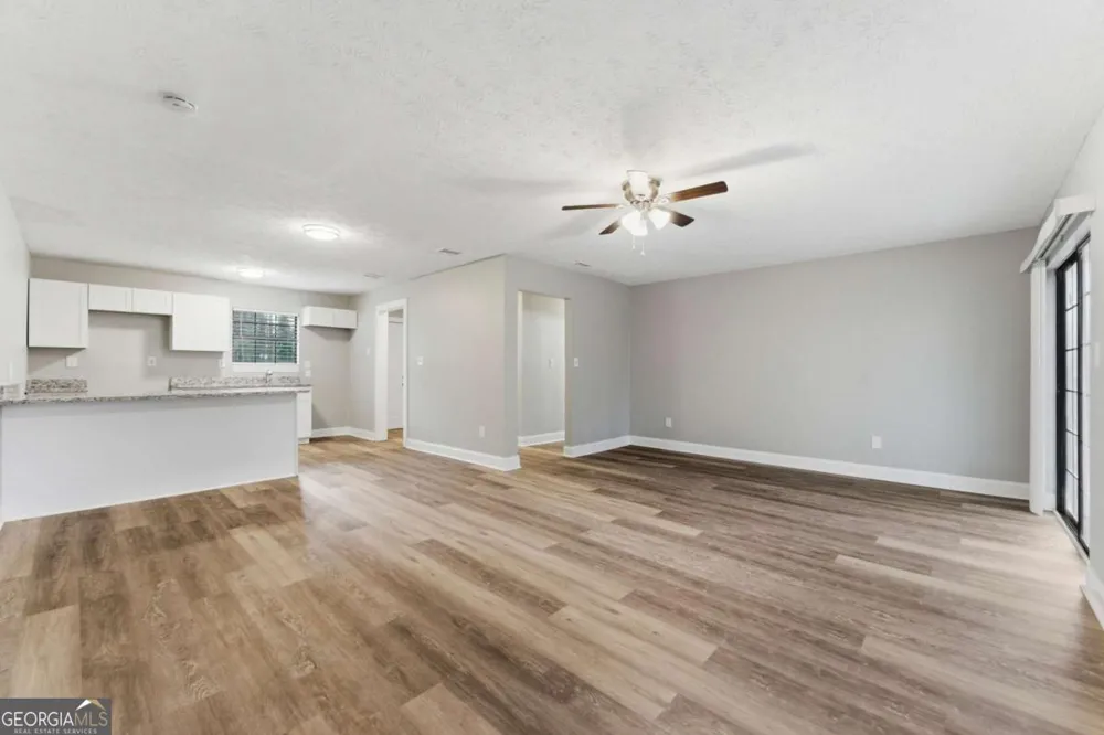 1677 Liberty VLY Decatur, GA 30032