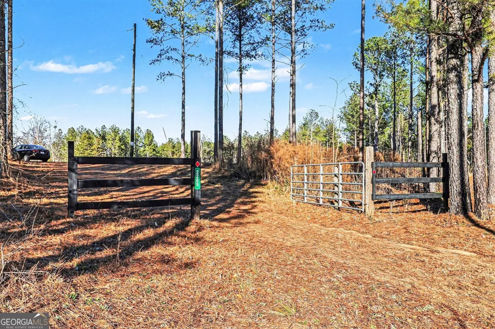 2285 Cherokee RD Comer, GA 30629