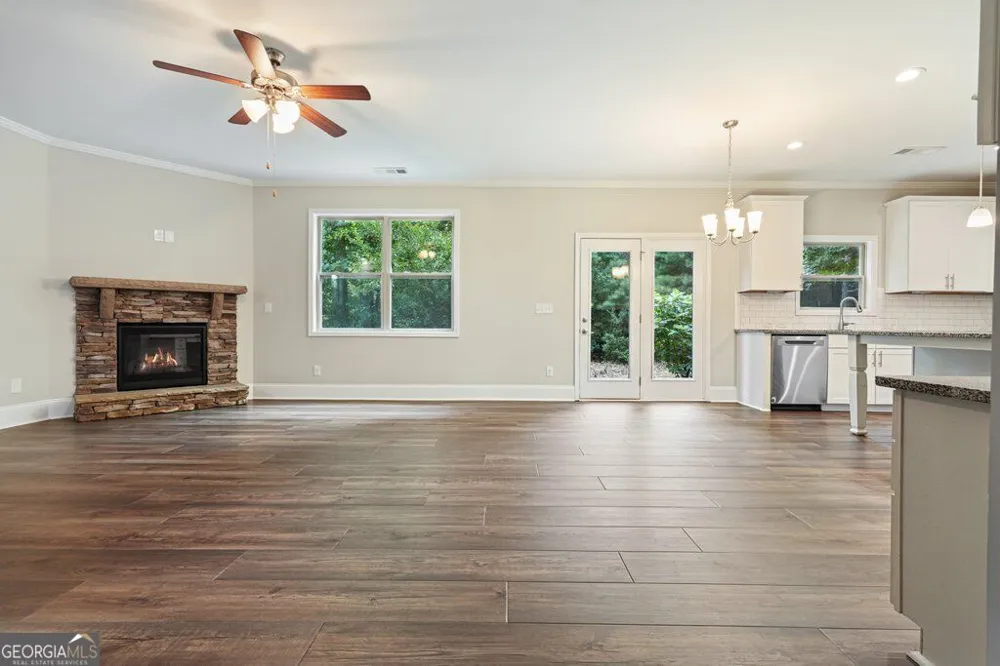 183 Rushing Creek TRL Dallas, GA 30132
