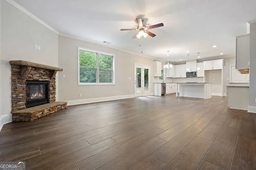 183 Rushing Creek TRL Dallas, GA 30132